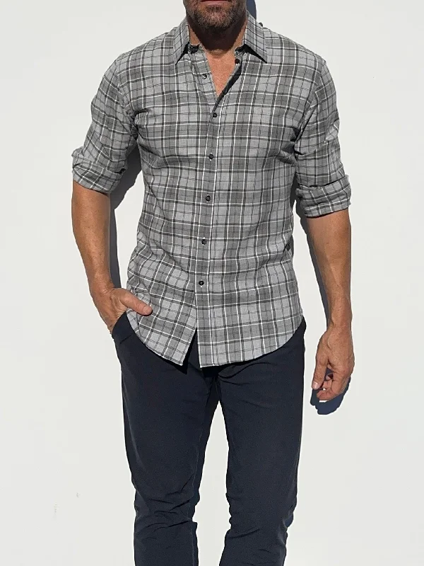 No-Pocket Plaid Flannel in Light Gray- Small Batch #566 Refined Men's Velvet