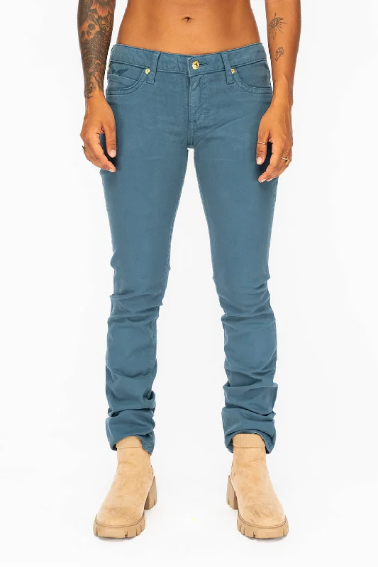 LOW RISE WOMENS JEANS IN PRUSSIAN BLUE WITH TONAL WINGS Refined Men's Hand