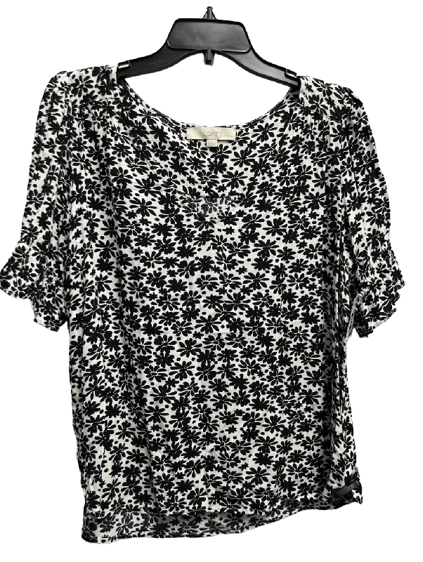 Top Short Sleeve By Loft  Size: Lp Laid