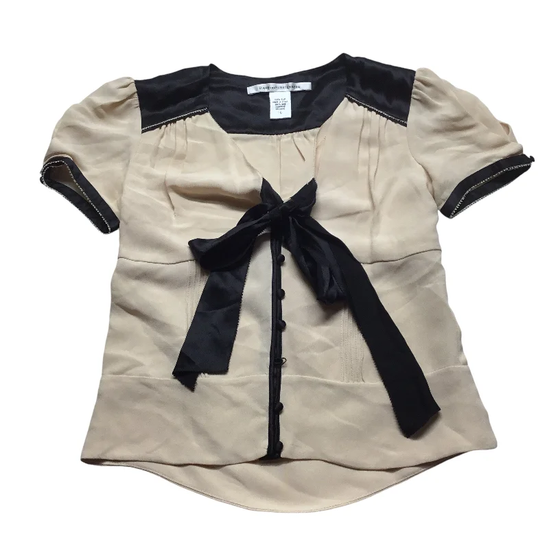 Top Short Sleeve Designer By Diane Von Furstenberg In Black & Tan, Size: 0 Laid