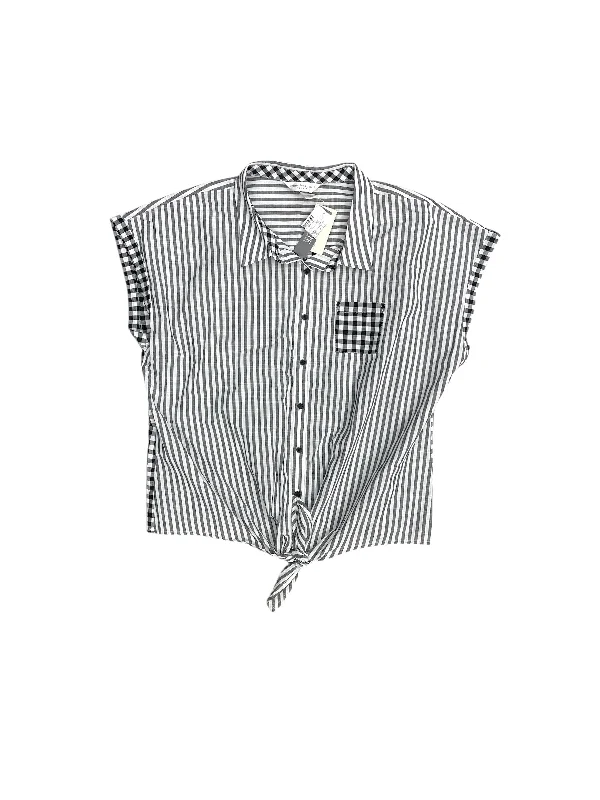 Top Short Sleeve By Christopher And Banks  Size: Xlp Tough Men's Military