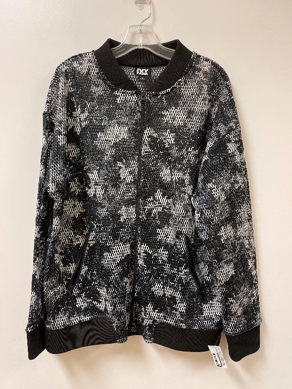 Athletic Jacket By Ivy Park In Black & White, Size: L Tailored