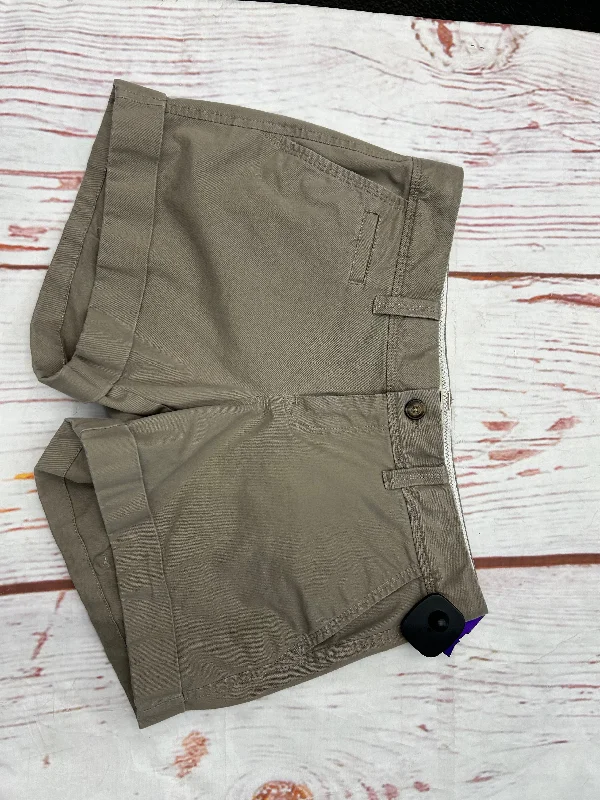 Shorts By Old Navy In Khaki, Size: 4 Refined Men's Velvet