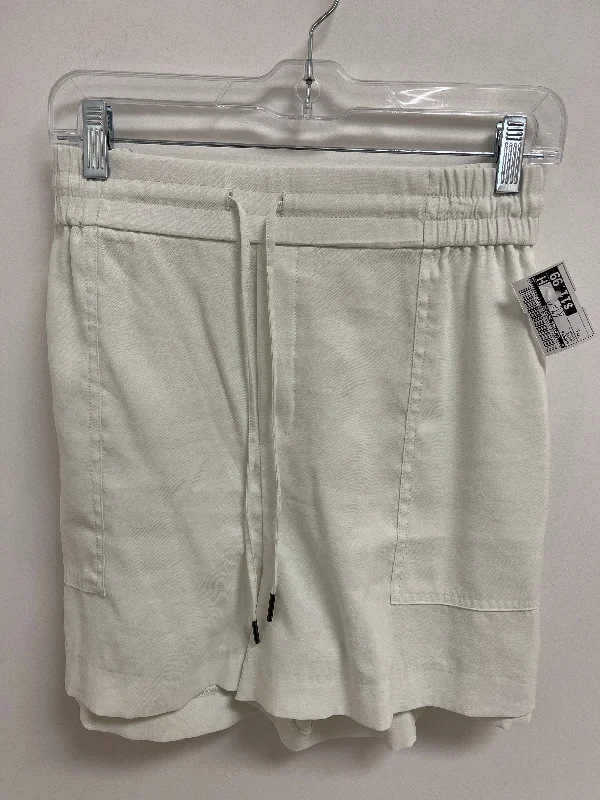 Shorts By Clothes Mentor In White, Size: L Tough Men's Military