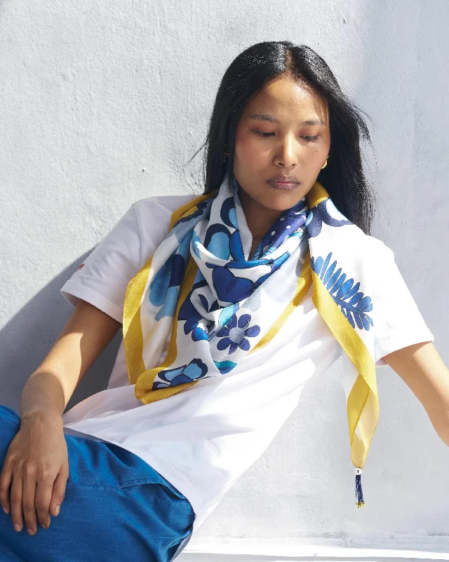 Bagan Bagh Scarf - Ivory & Navy Refined Men's Hand