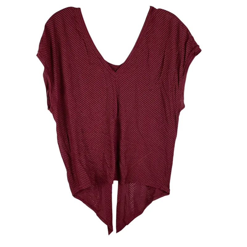 Athletic Top Short Sleeve By Lululemon In Red Traditional Men's Wool