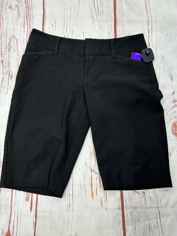 Shorts By Old Navy In Black, Size: 4 Artistic Men's Hand