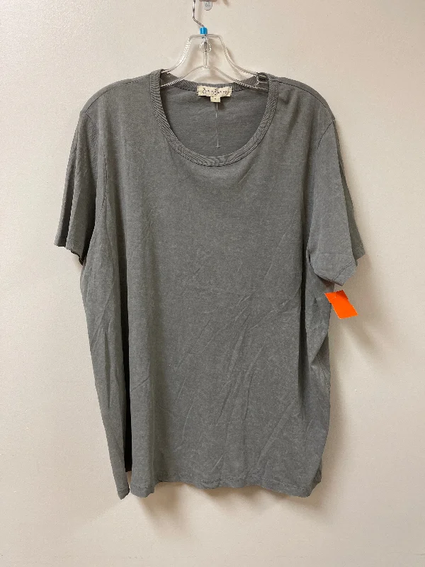 Top Short Sleeve By Clothes Mentor In Grey, Size: 1x Refined Men's Classic 