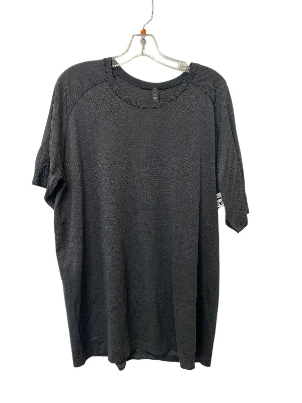 Athletic Top Short Sleeve By Lululemon In Grey, Size: 2x Refined Men's Hand
