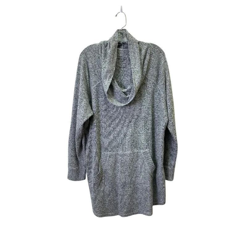 Athletic Top Ls Collar By Torrid In Grey, Size:2X Casual Men's Japanese 