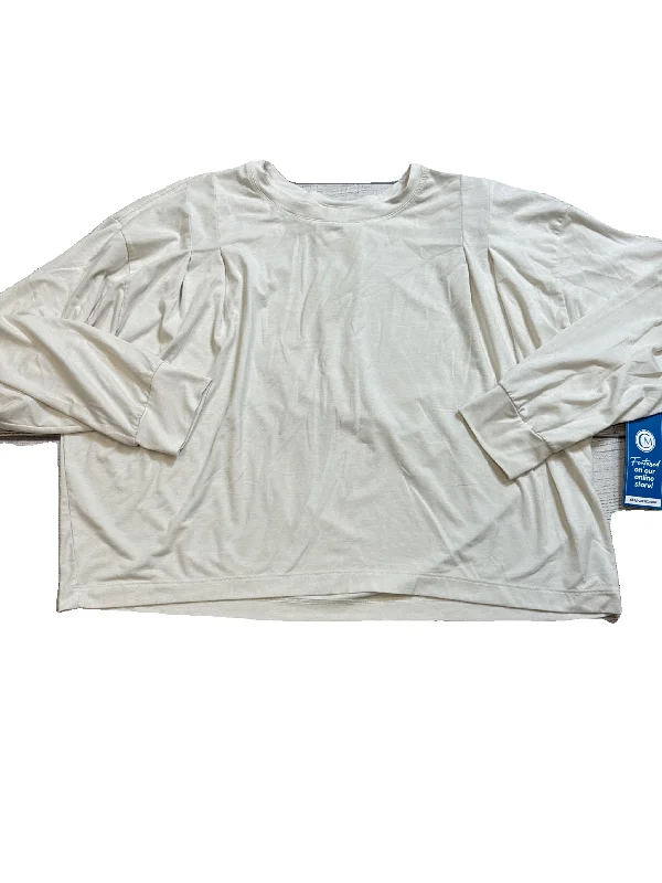Athletic Top Long Sleeve Collar By Athleta In White, Size: L Cozy Men's Winter