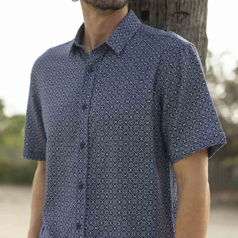 'Roccan Tiles – Bamboo Short Sleeve Shirt Sophisticated Men's 