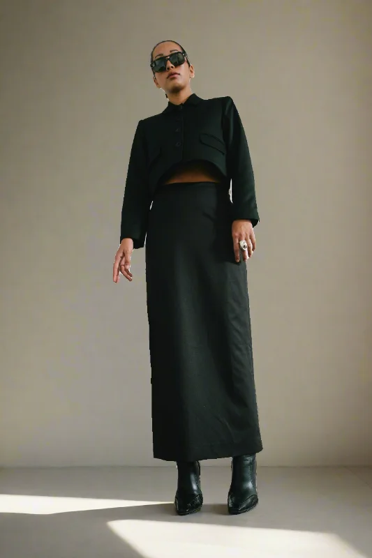 The Long Skirt in Black Monochromatic Office Style