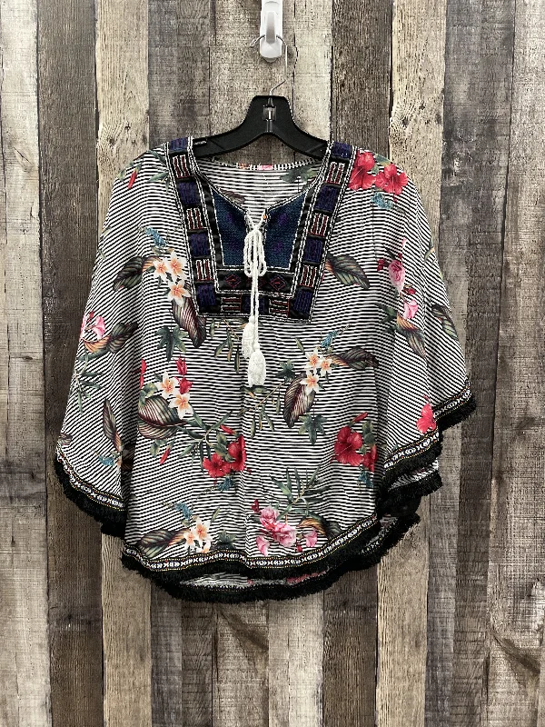 Top Short Sleeve By Cmf  Size: S Beach