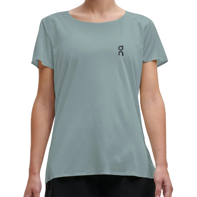 Women's Performance T Laid