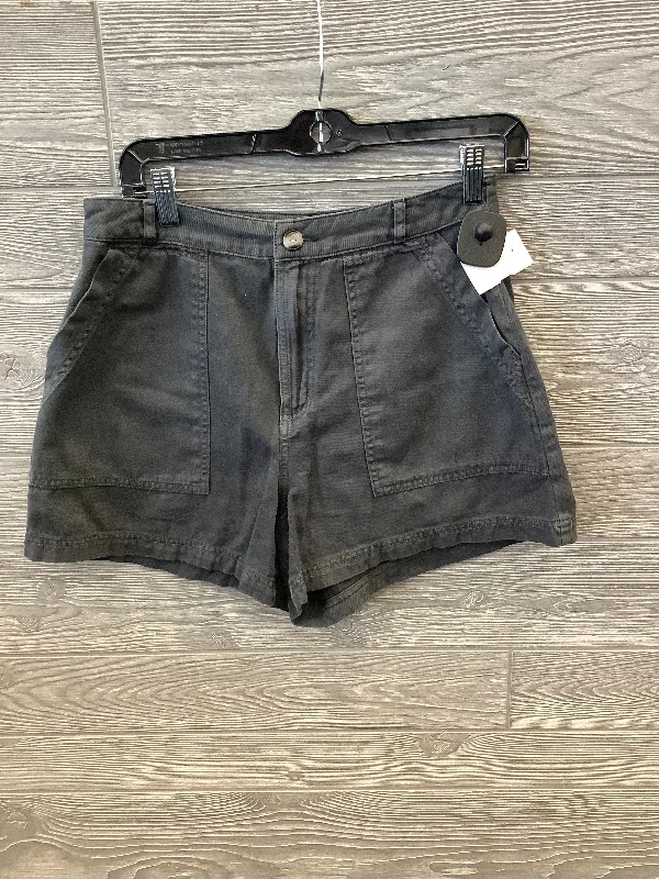 Shorts By Universal Thread In Grey, Size: 6 Sleek Men's Metallic