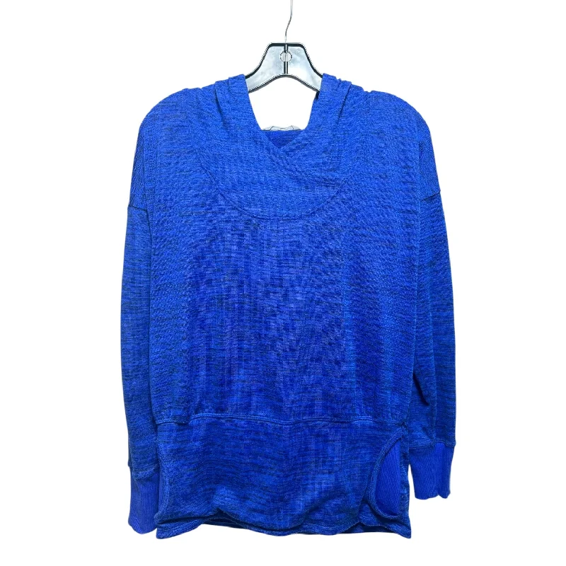Athletic Top Long Sleeve Collar By Athleta In Blue, Size: Xs Adventure