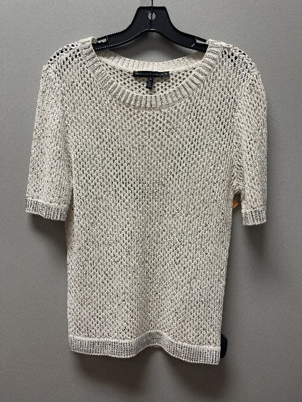 Top Short Sleeve By White House Black Market  Size: S Artistic Men's Hand