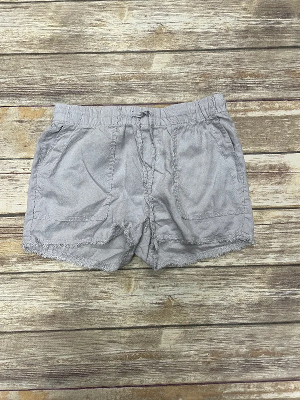Shorts By For The Republic In Grey, Size: Xs British Gentleman Style