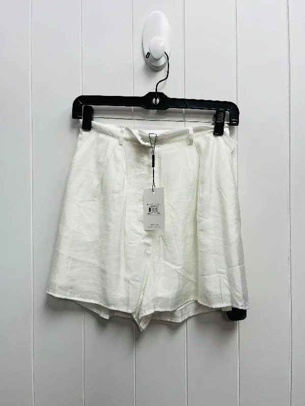 Shorts By Bardot In White, Size: Xs Cool Men's Skate