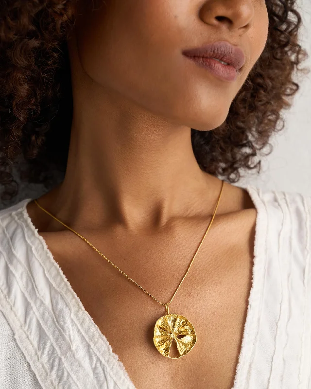 Lemon Slice Charm Sleek Men's Metallic
