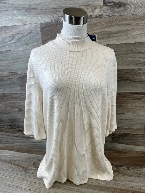 Top Short Sleeve Basic By Cyrus Knits In Cream, Size: Xl Trendy Men's Oversized