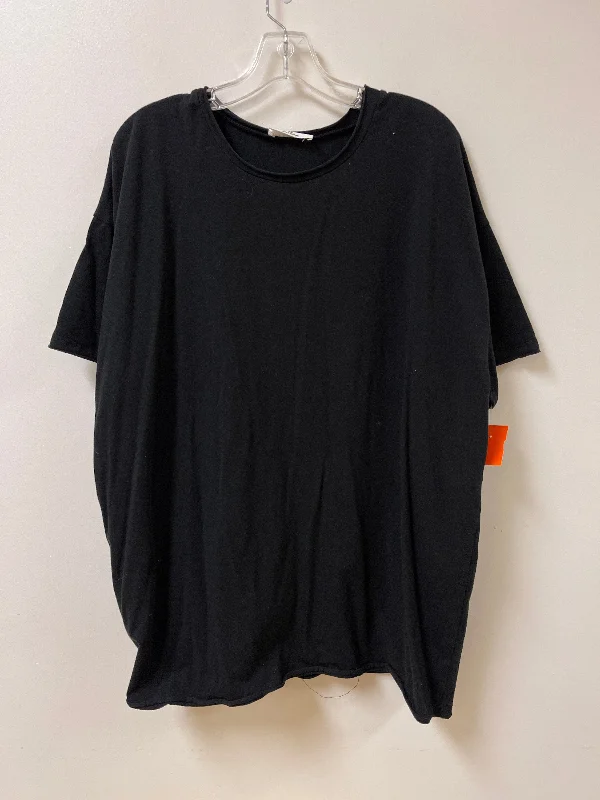 Top Short Sleeve By Zenana Outfitters In Black, Size: Xl Dapper Men's Bow